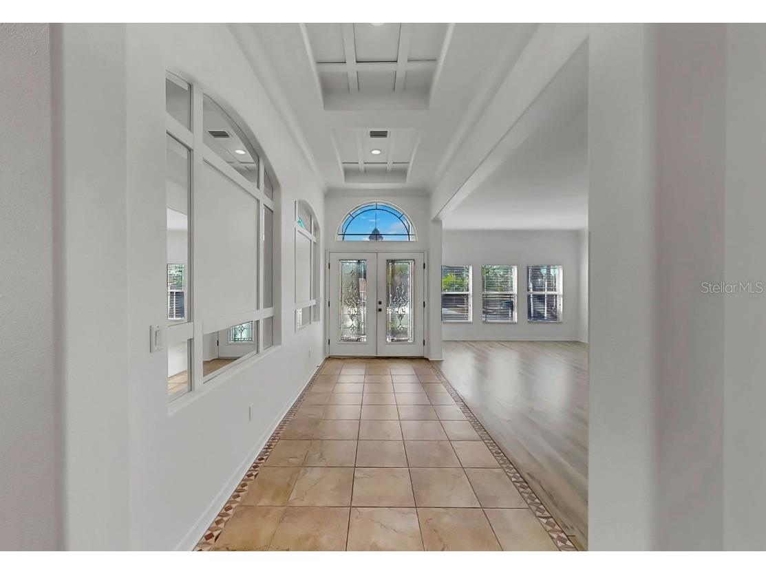 302 York Dale Drive Ruskin FL 33570 TB8452418 image4