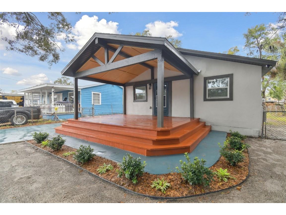 3020 Deleuil Avenue Tampa FL 33610 TB8342491 image1