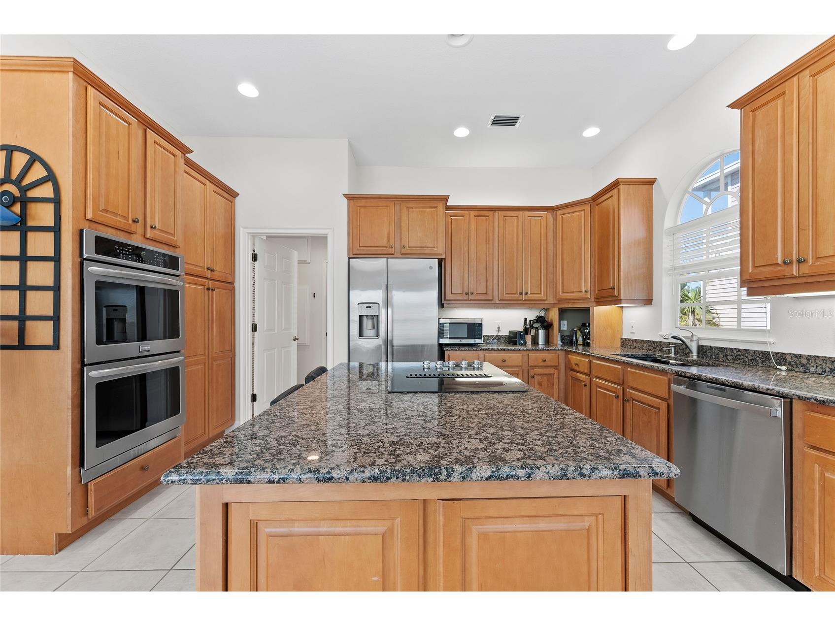 3020 Gulf Of Mexico Drive #2 Longboat Key FL 34228 A4689772 image17