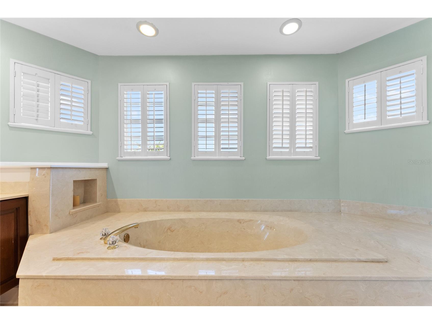 3020 Gulf Of Mexico Drive #2 Longboat Key FL 34228 A4689772 image35