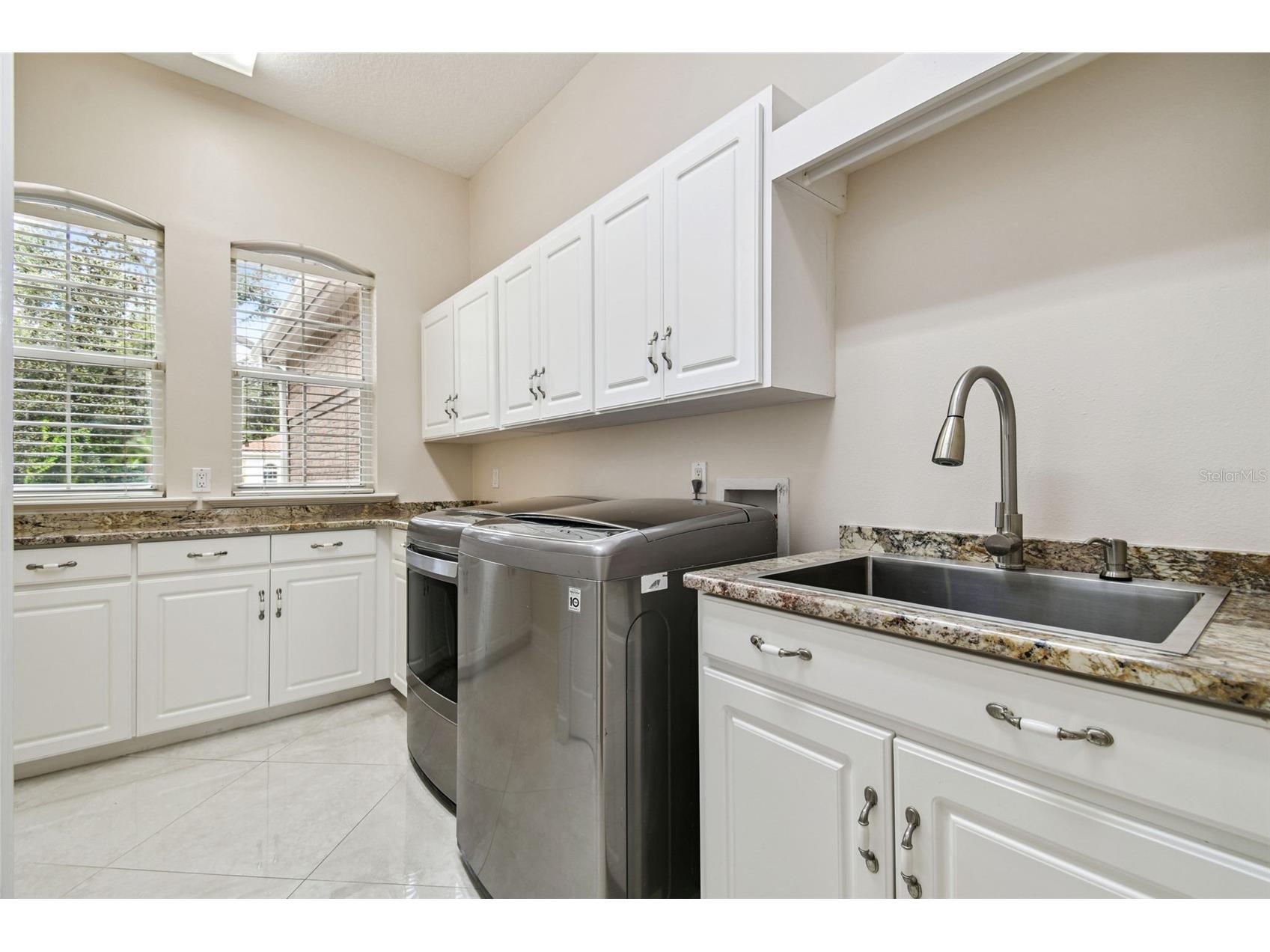 3020 Kensington Trace Tarpon Springs FL 34688 TB8473834 image15