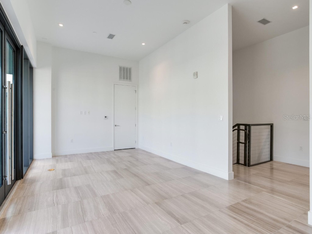 3020 W Santiago Street #4 Tampa FL 33629 TB8331298 image87