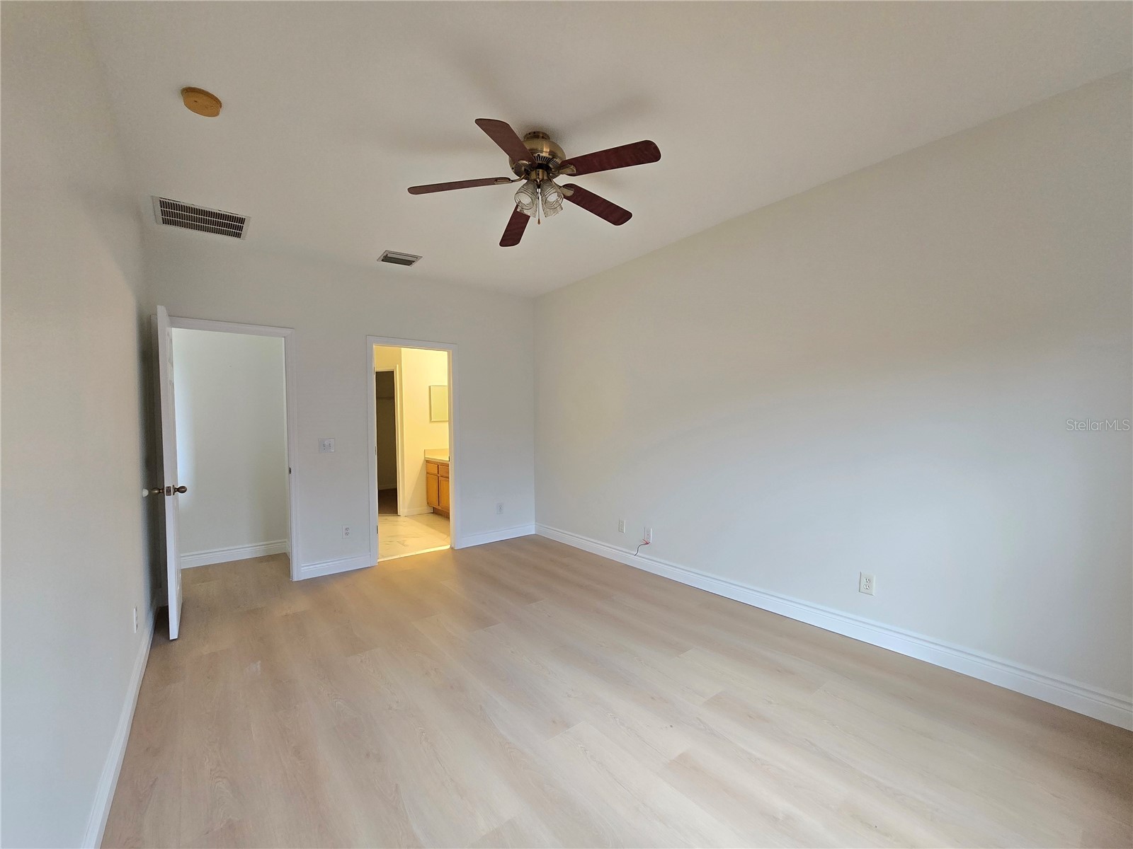30202 Goodwick Way Wesley Chapel FL 33543 TB8491657 image26