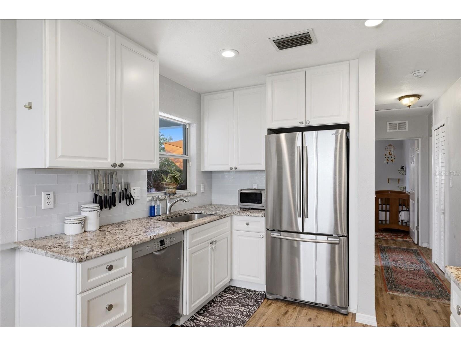 3021 10th Street N Saint Petersburg FL 33704 TB8494527 image16