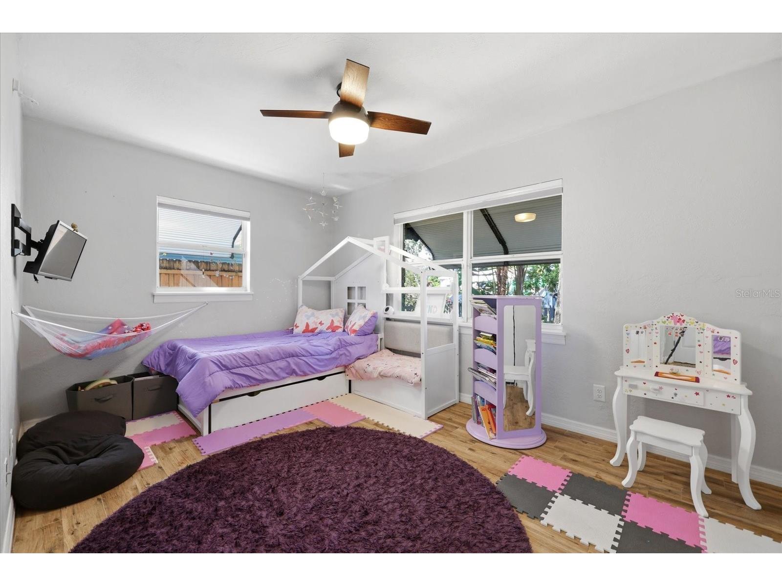 3021 10th Street N Saint Petersburg FL 33704 TB8494527 image25