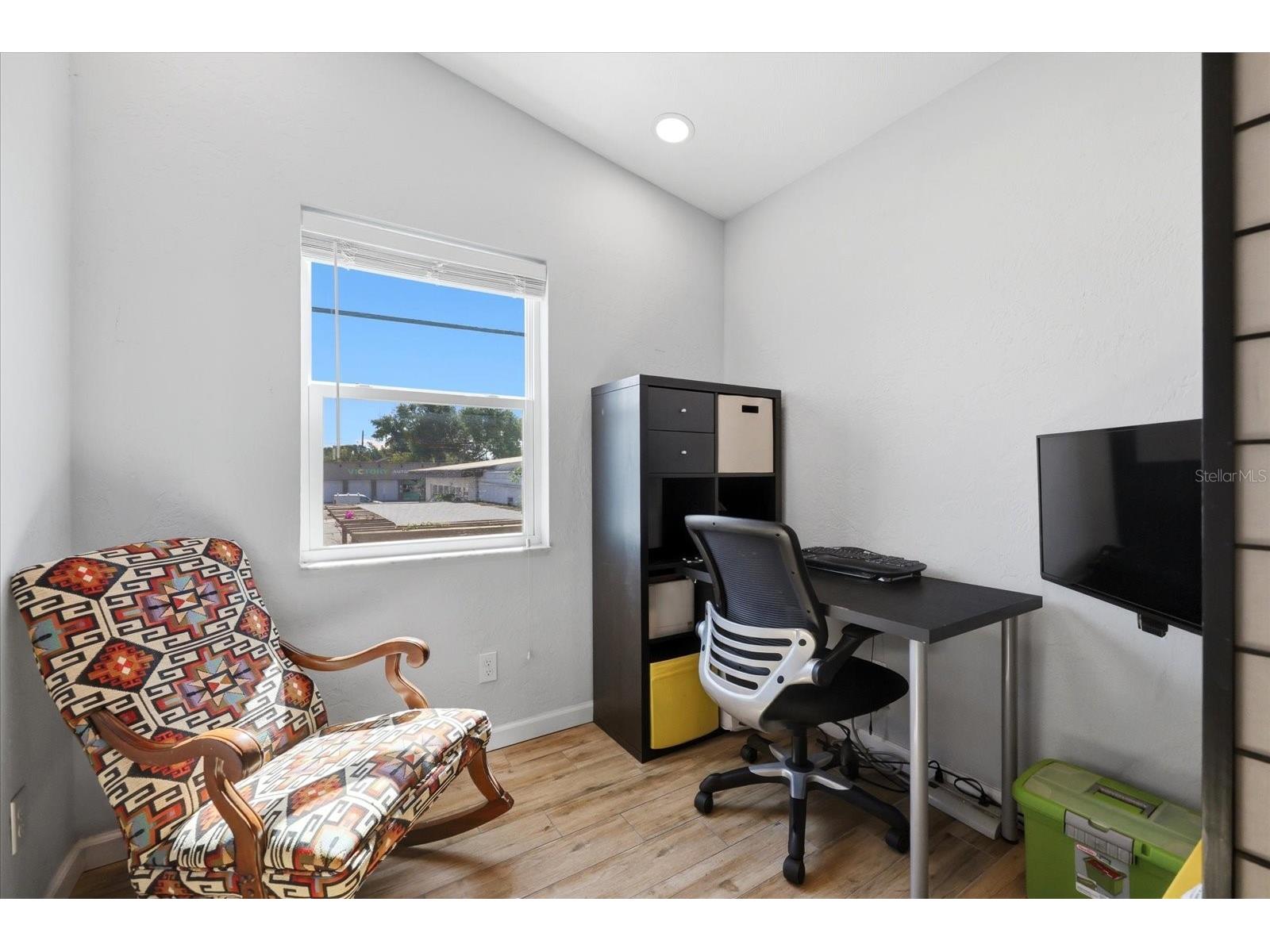 3021 10th Street N Saint Petersburg FL 33704 TB8494527 image39