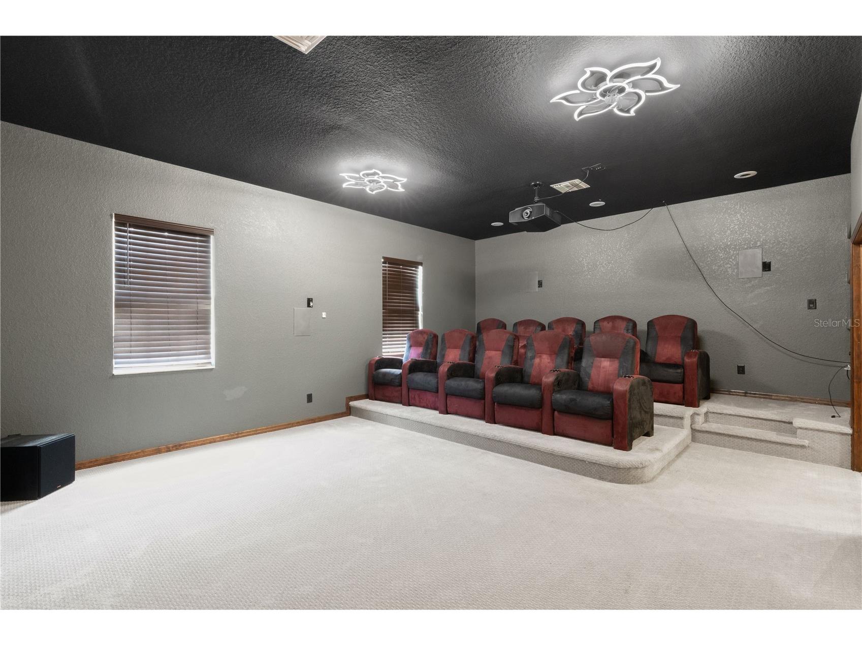 3021 59th Avenue S Saint Petersburg FL 33712 TB8505345 image52