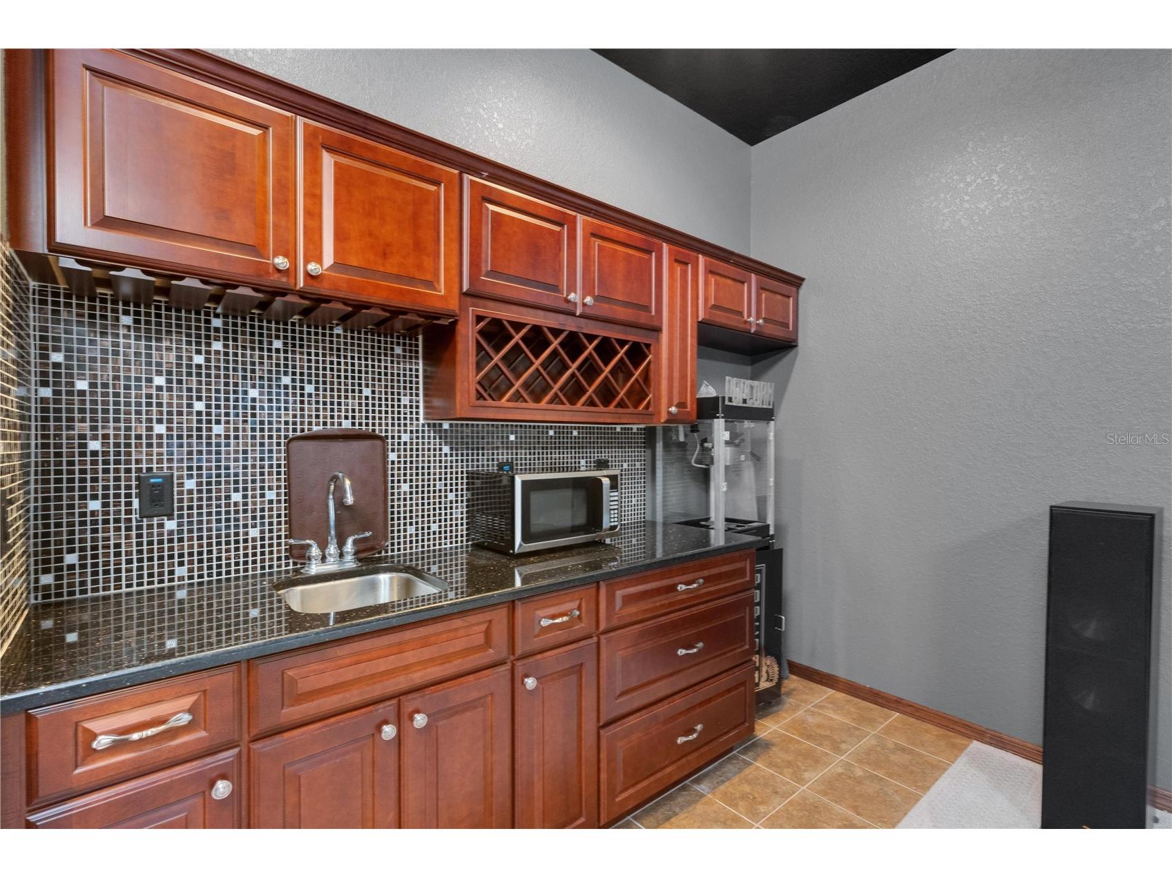 3021 59th Avenue S Saint Petersburg FL 33712 TB8505345 image53