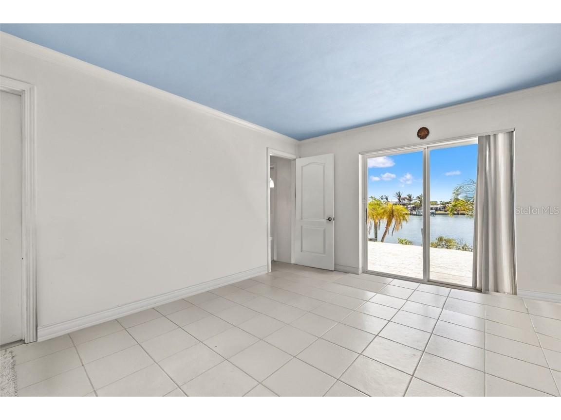 3021 Alton Drive Saint Pete Beach FL 33706 TB8431369 image24