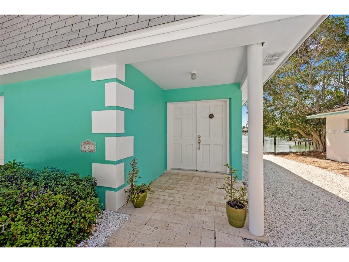 3021 Alton Drive Saint Pete Beach FL 33706 TB8431369 image3