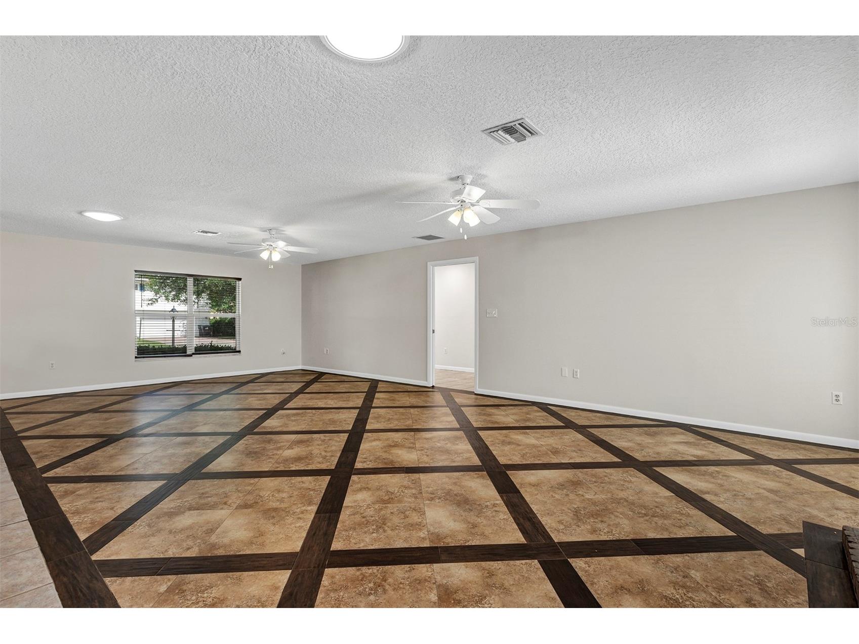3021 Brandywine Drive Orlando FL 32806 O6423835 image8