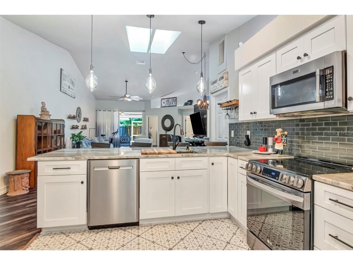 3021 Brookfield Lane Clearwater FL 33761 TB8455629 image10