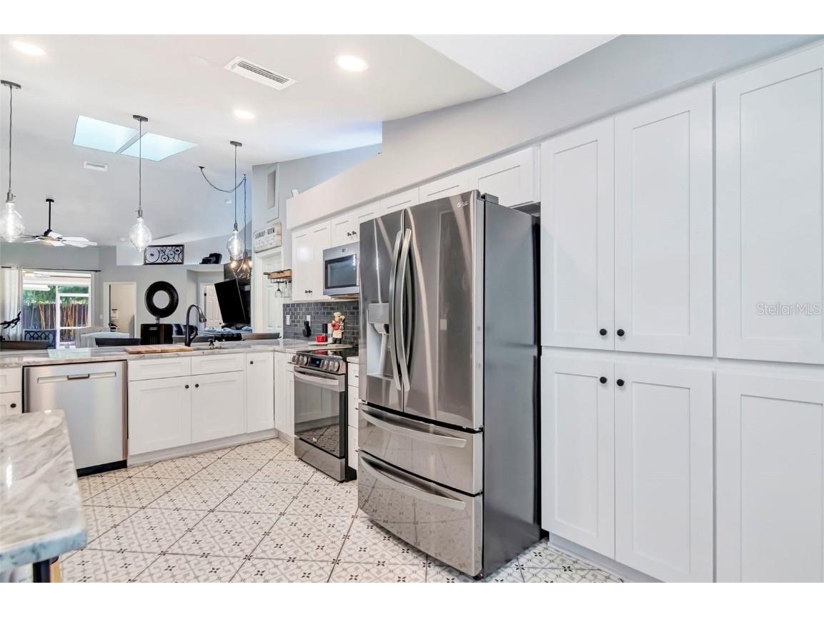 3021 Brookfield Lane Clearwater FL 33761 TB8455629 image9