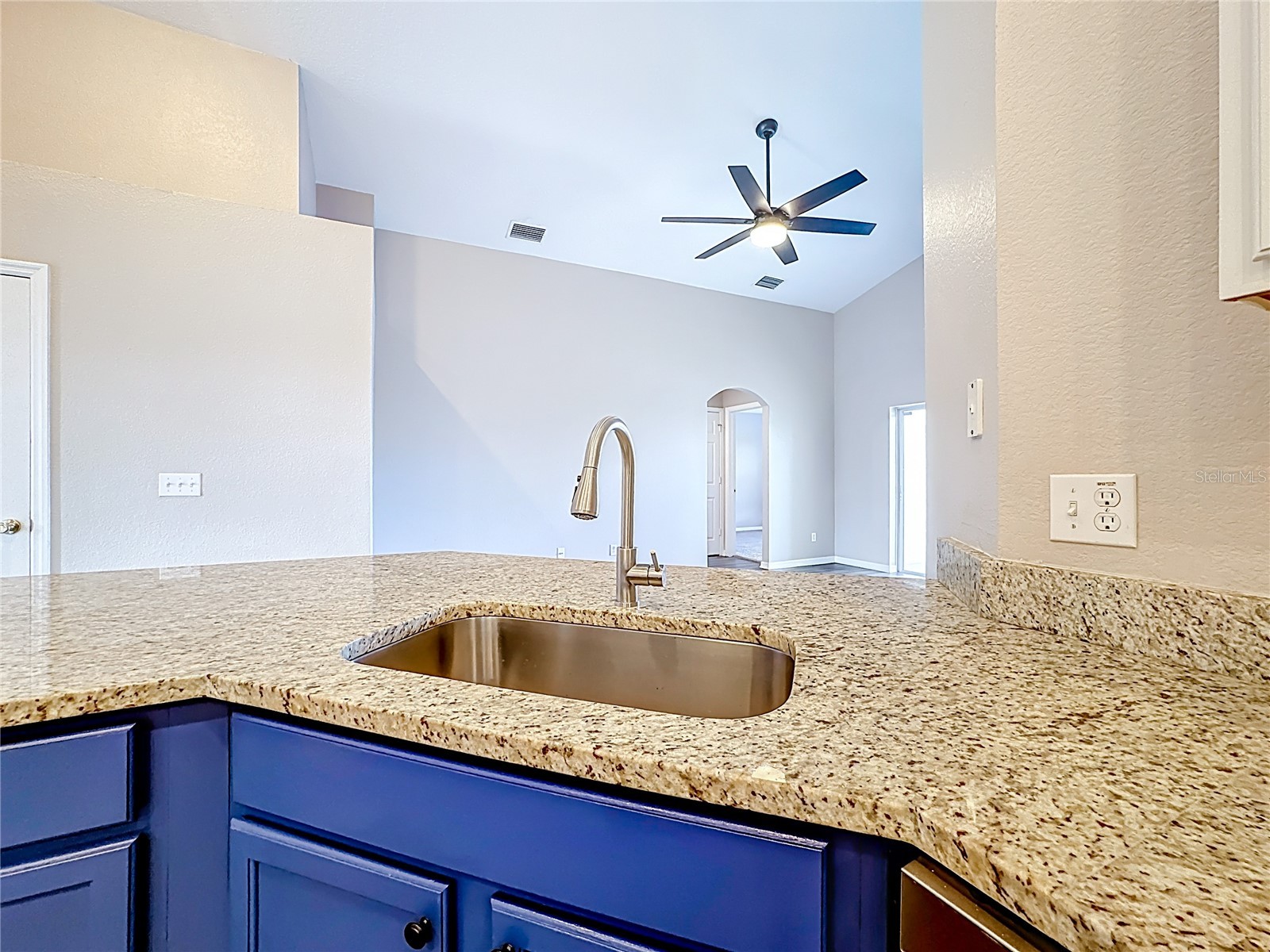 3021 Buckeye Pointe Drive Winter Haven FL 33881 O6377124 image11