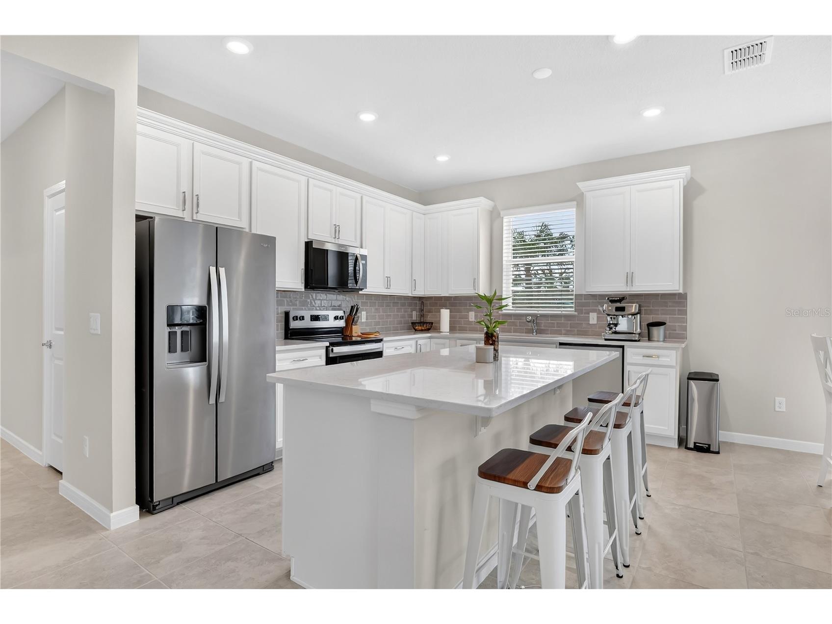 3021 Green Park Drive Deland FL 32724 O6390902 image2