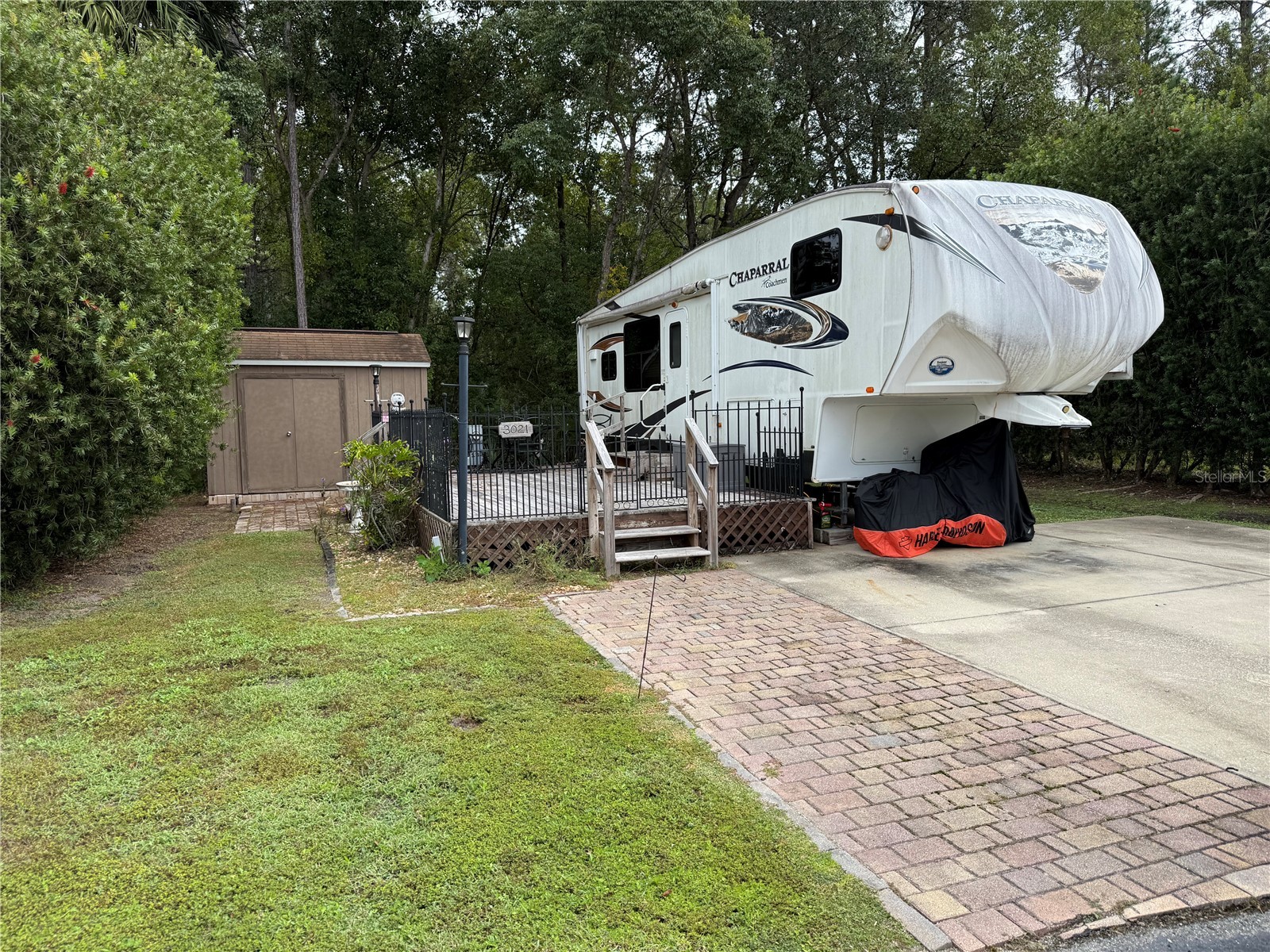 3021 NE 104th Terrace Silver Springs FL 34488 - OCKLAWAHA RIVER O6356418 image1