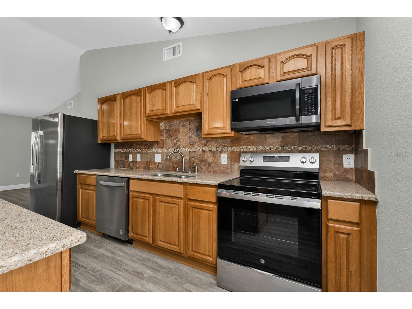 3021 Sheboygan Avenue North Port FL 34286 C7526212 image14