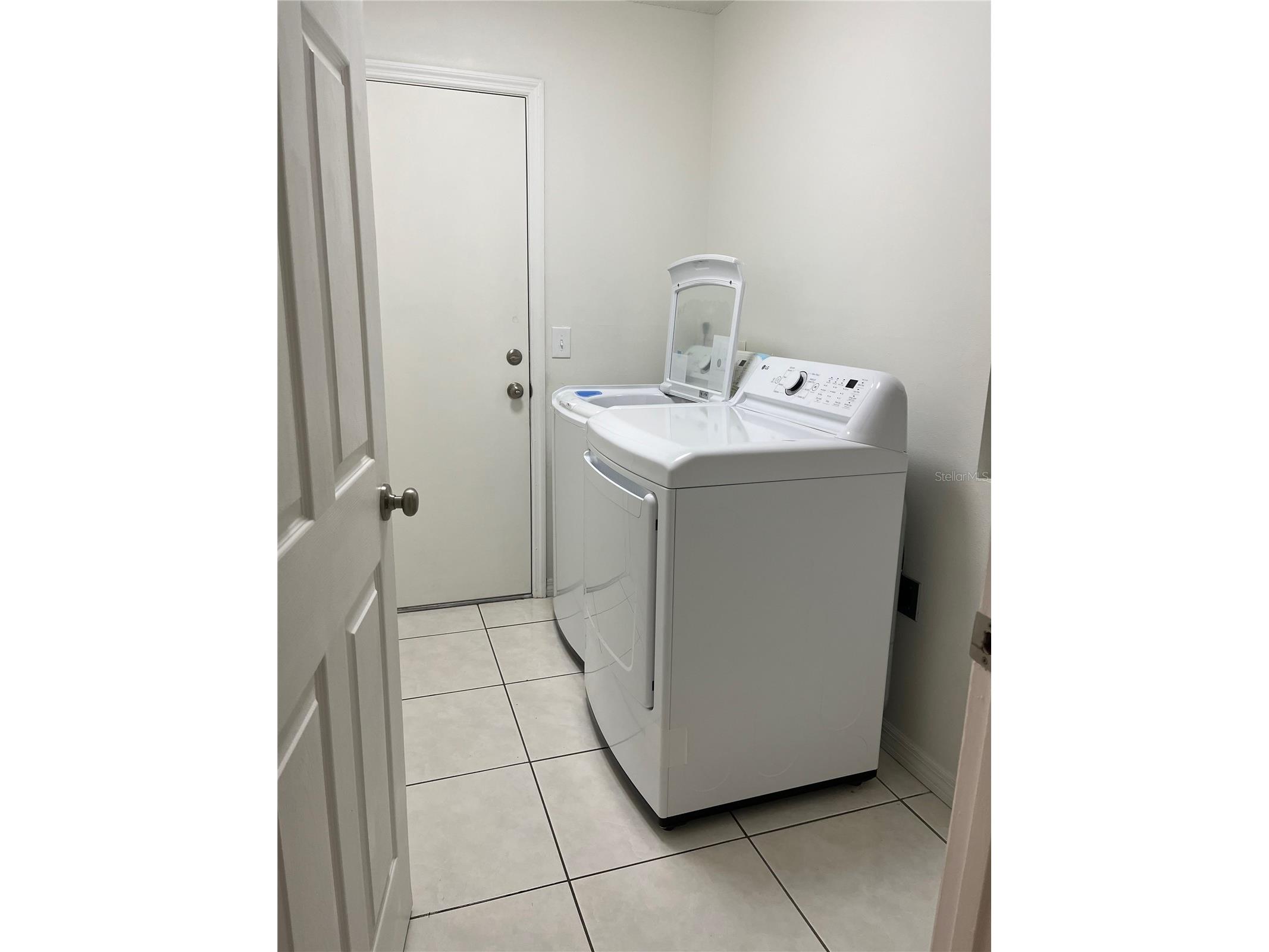 3021 W Tampa Bay Boulevard Tampa FL 33607 TB8477524 image17