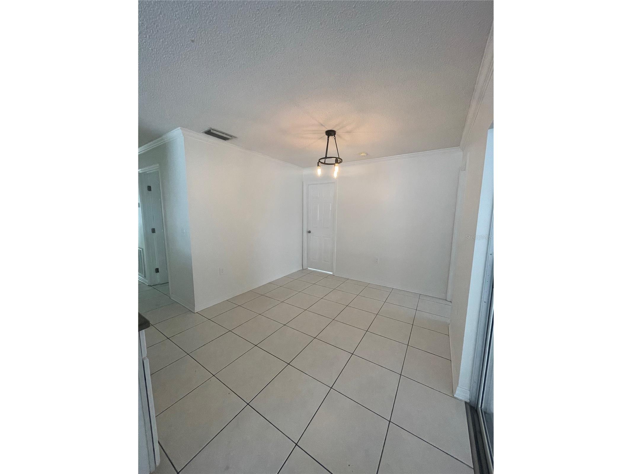 3021 W Tampa Bay Boulevard Tampa FL 33607 TB8477524 image5