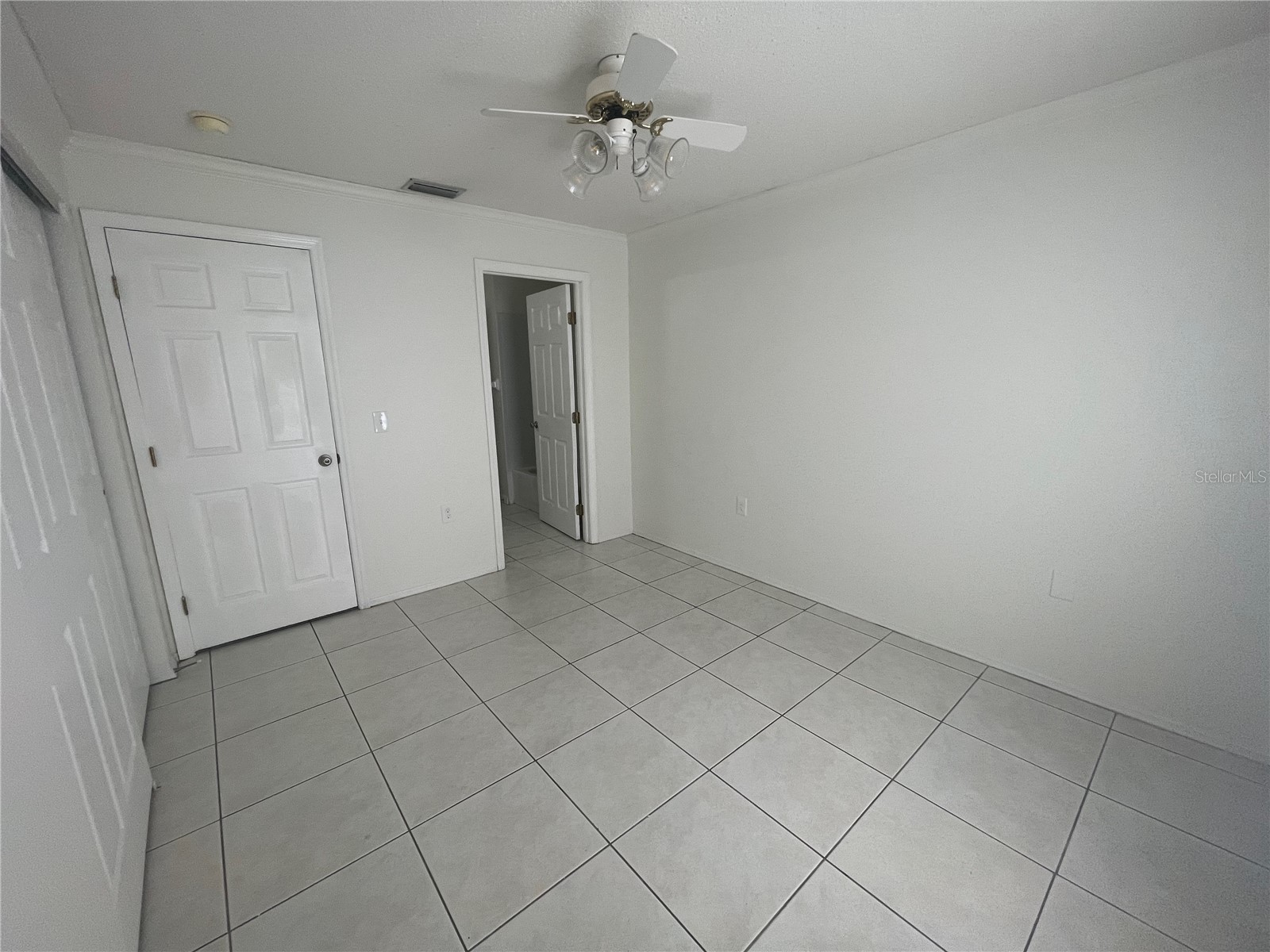 3021 W Tampa Bay Boulevard Tampa FL 33607 TB8477524 image8