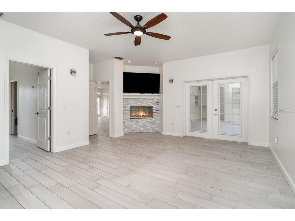 30215 Saddlebag Trail Myakka City FL 34251 TB8445269 image9