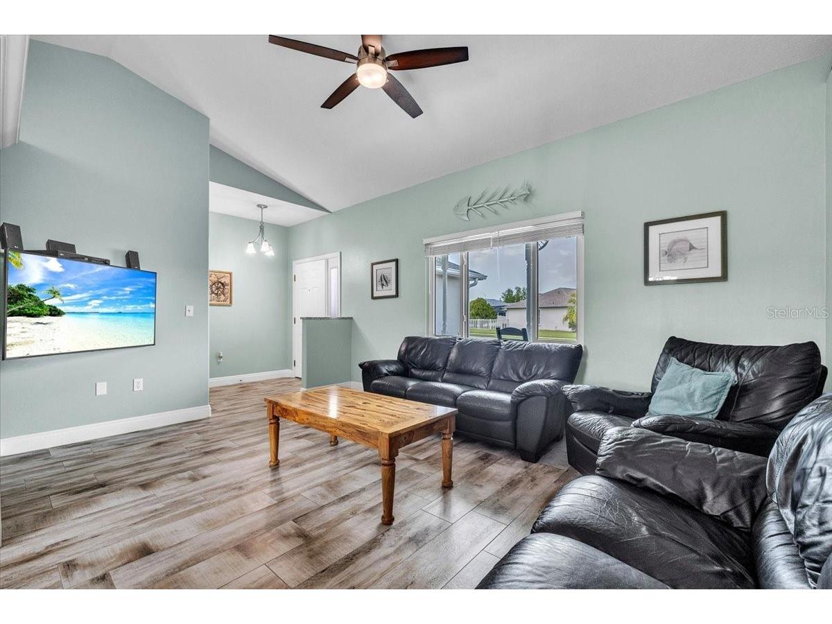 3022 45th Way E Bradenton FL 34203 A4689039 image11