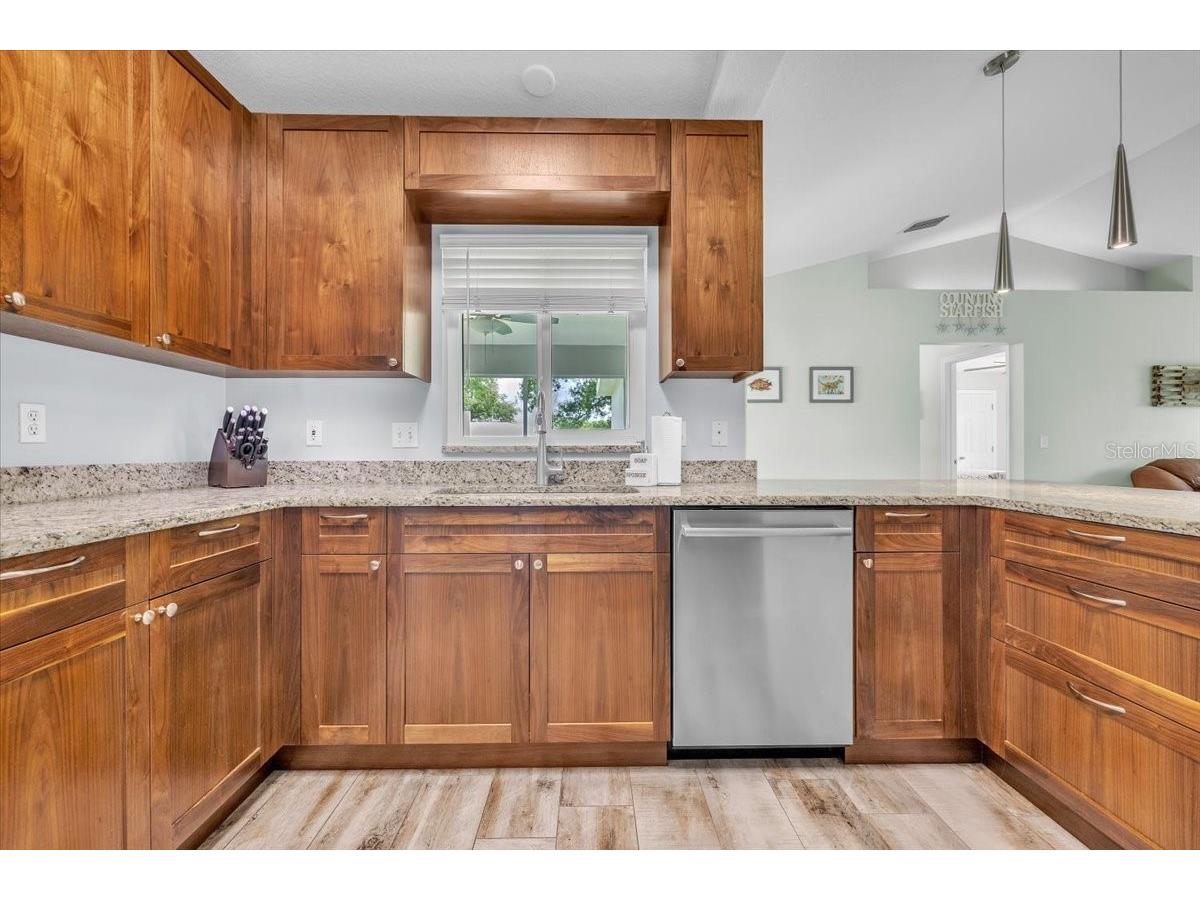 3022 45th Way E Bradenton FL 34203 A4689039 image15