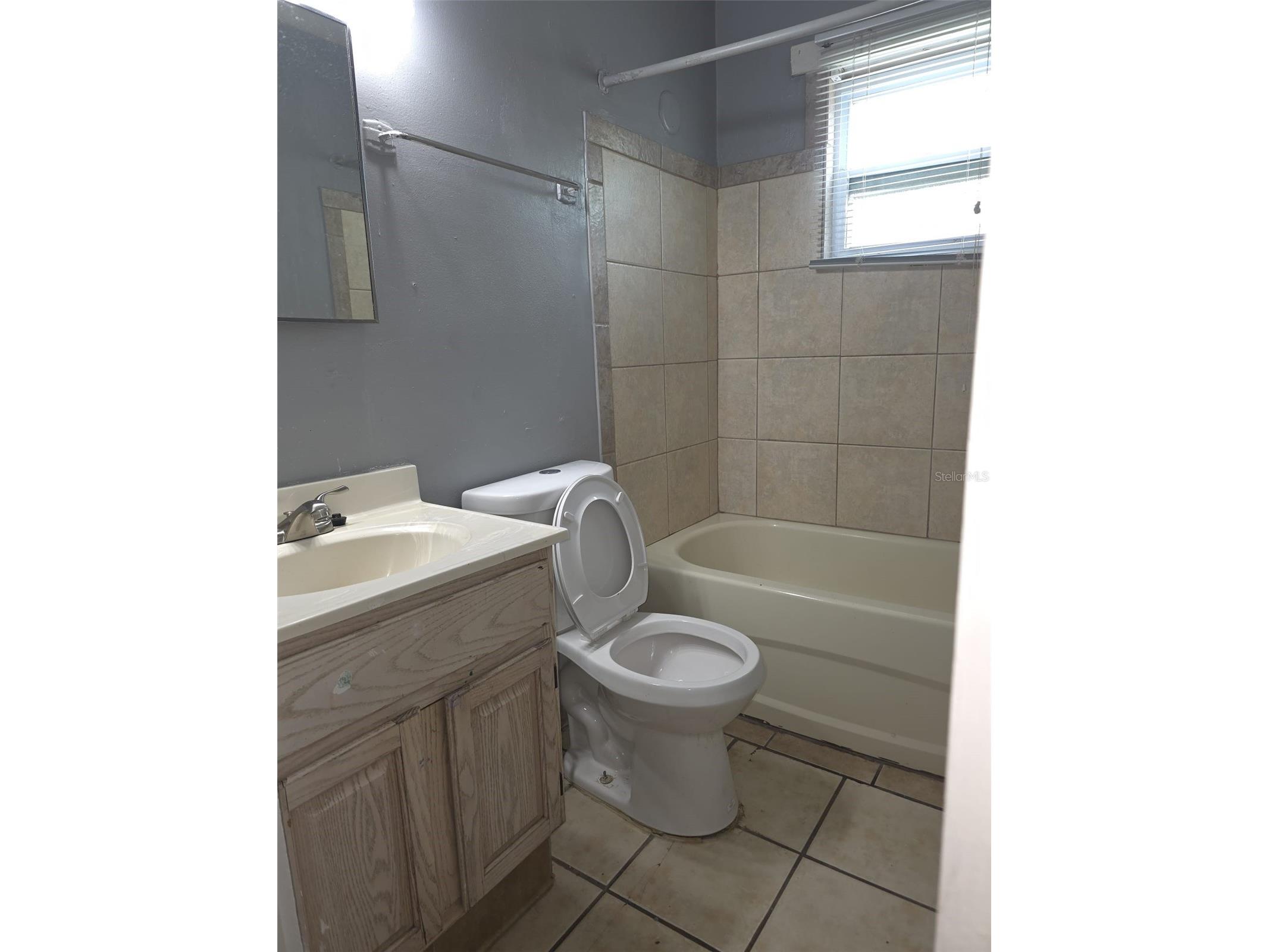 3022 Deleuil Avenue Tampa FL 33610 TB8496810 image12