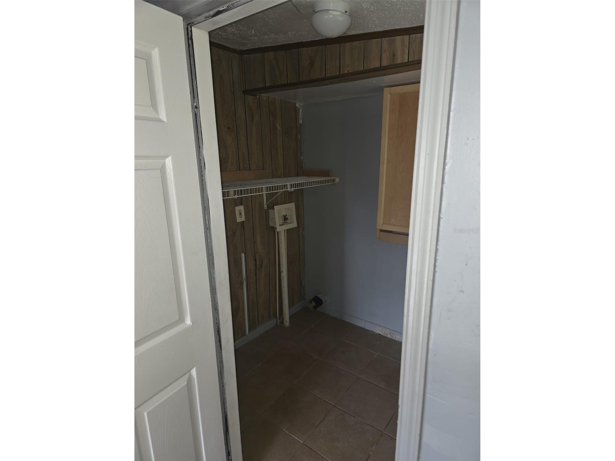3022 Deleuil Avenue Tampa FL 33610 TB8496810 image15
