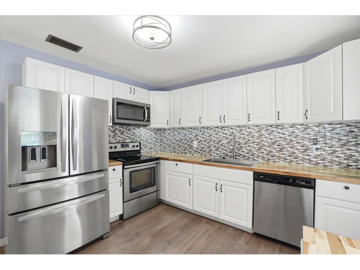 3022 Hickory Street NW Winter Haven FL 33881 A4687467 image18