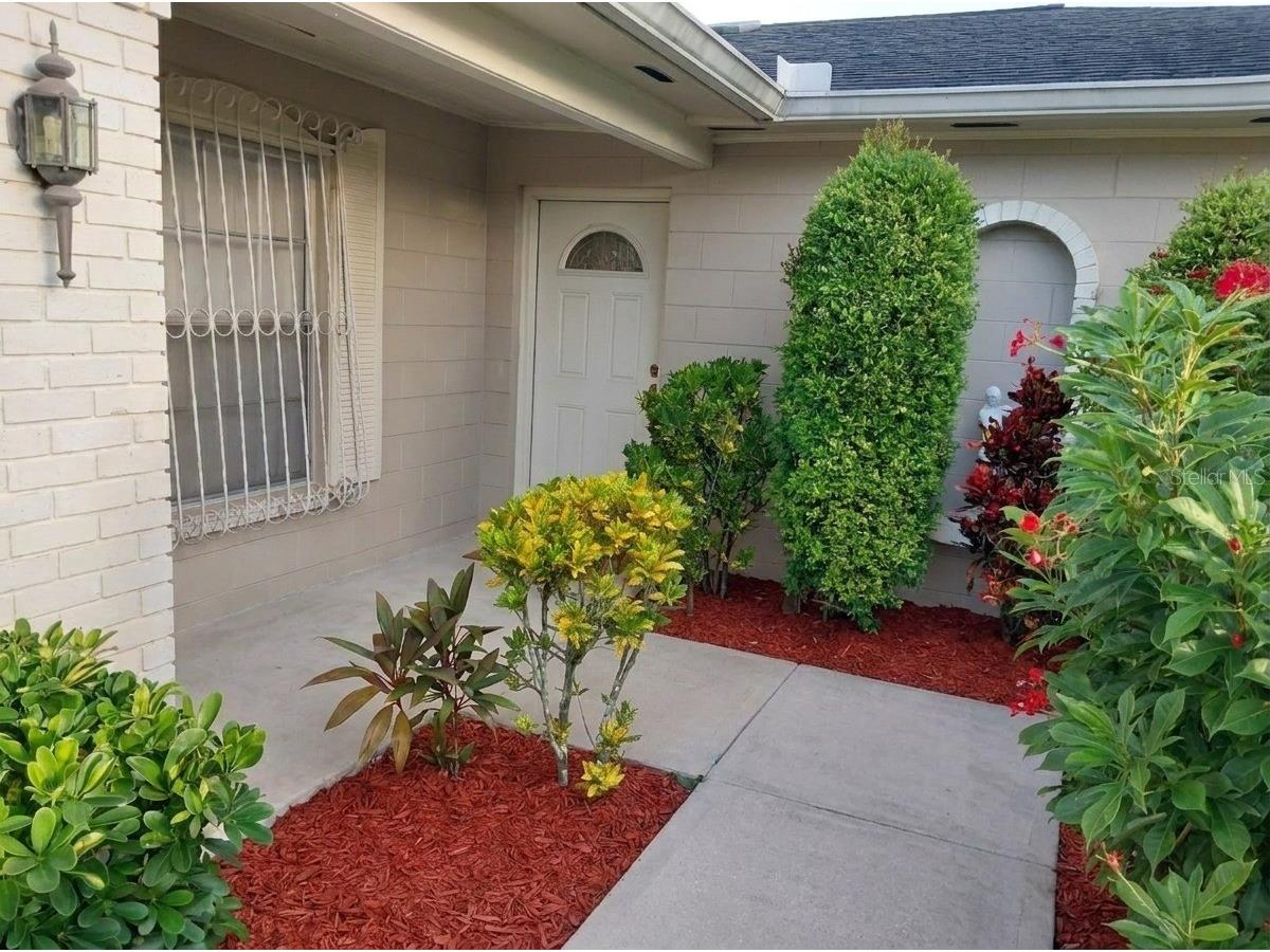 3022 Kingfisher Drive Orlando FL 32806 R4911564 image1