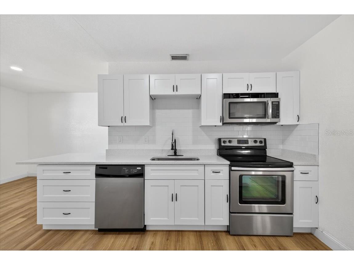 3022 W Meadow Street Tampa FL 33611 TB8448004 image13