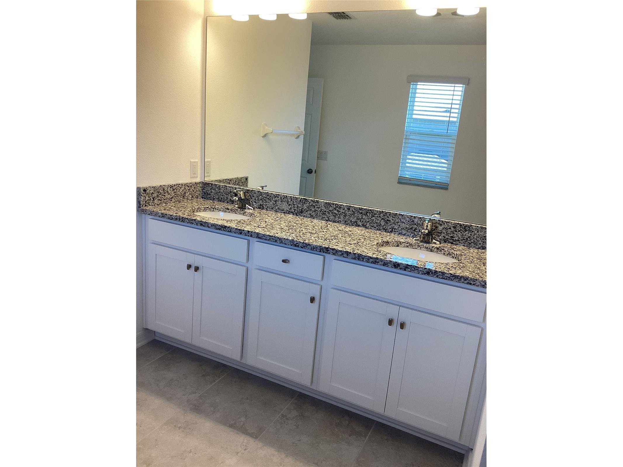 3023 Adams Cross Drive Zephyrhills FL 33540 TB8464996 image12