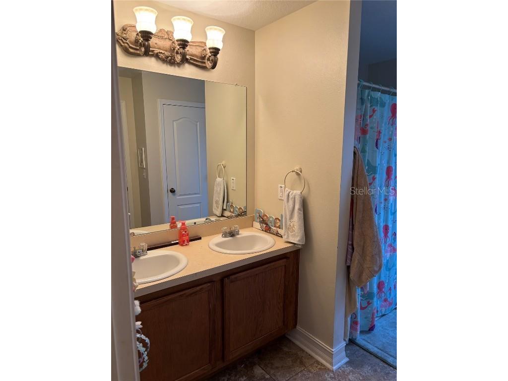 3023 Azalea Blossom Drive Plant City FL 33567 TB8424144 image27