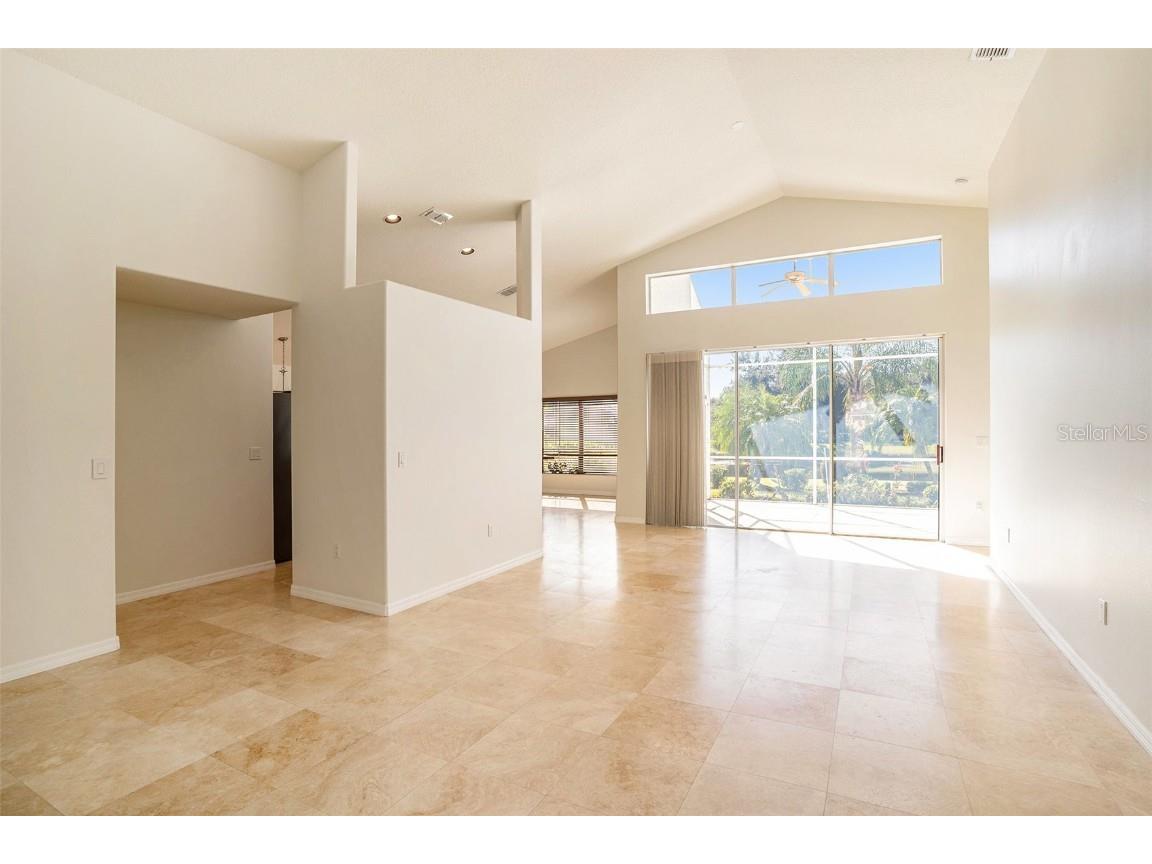 3023 Bent Creek Drive Valrico FL 33596 TB8380963 image2