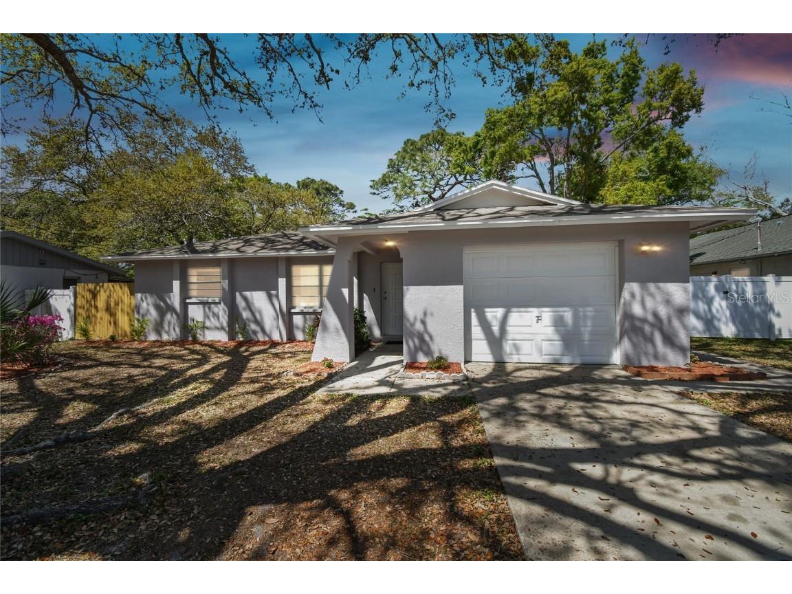 3023 Green Acres Avenue Largo FL 33771 TB8354141 image1