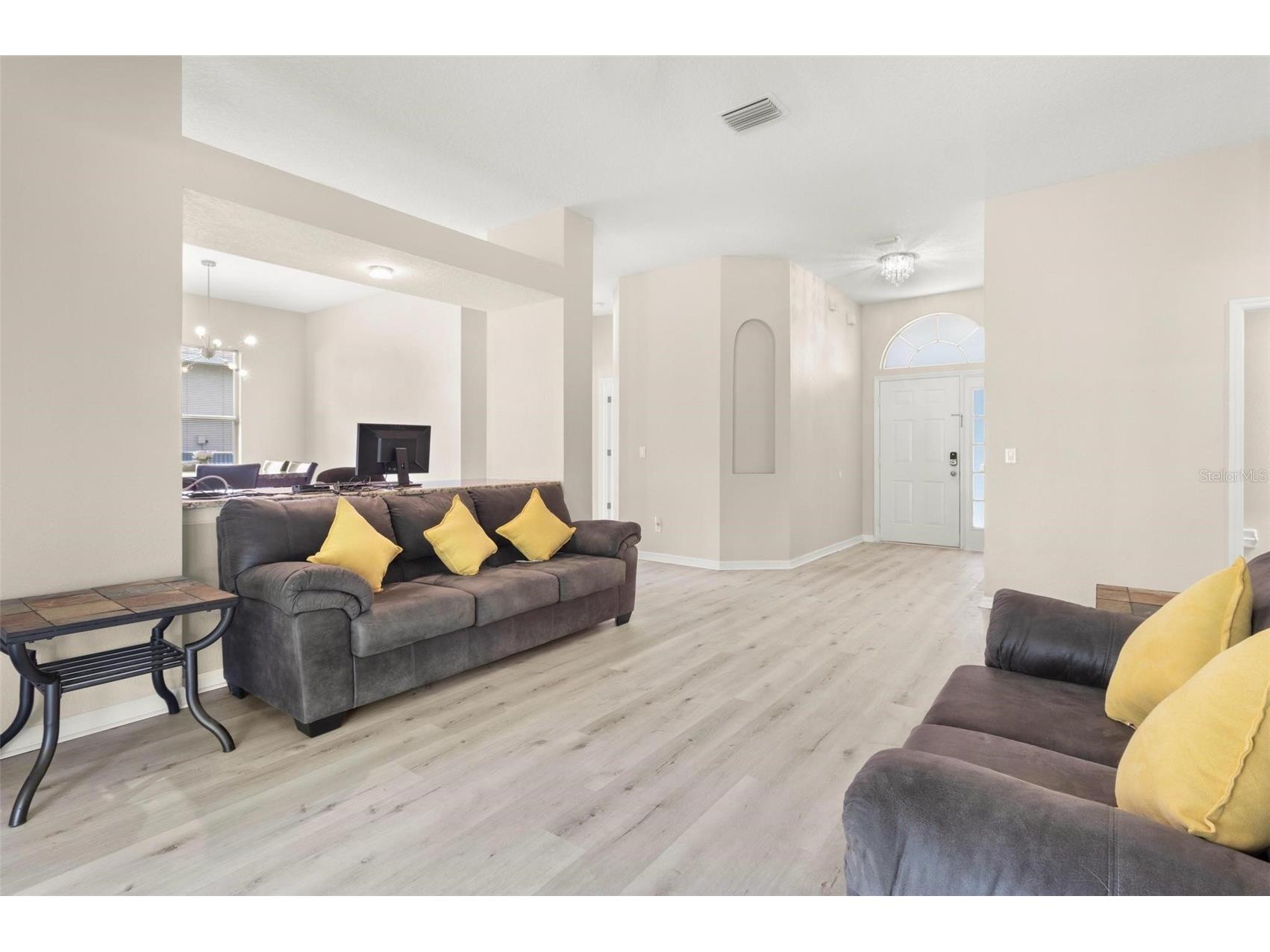 3023 Minuteman Lane Brandon FL 33511 TB8473149 image6