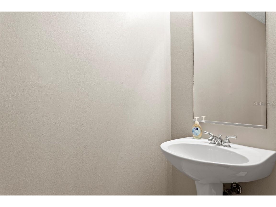 3023 Pointeview Drive Tampa FL 33611 - HILLSBOROUGH BAY TB8452275 image10