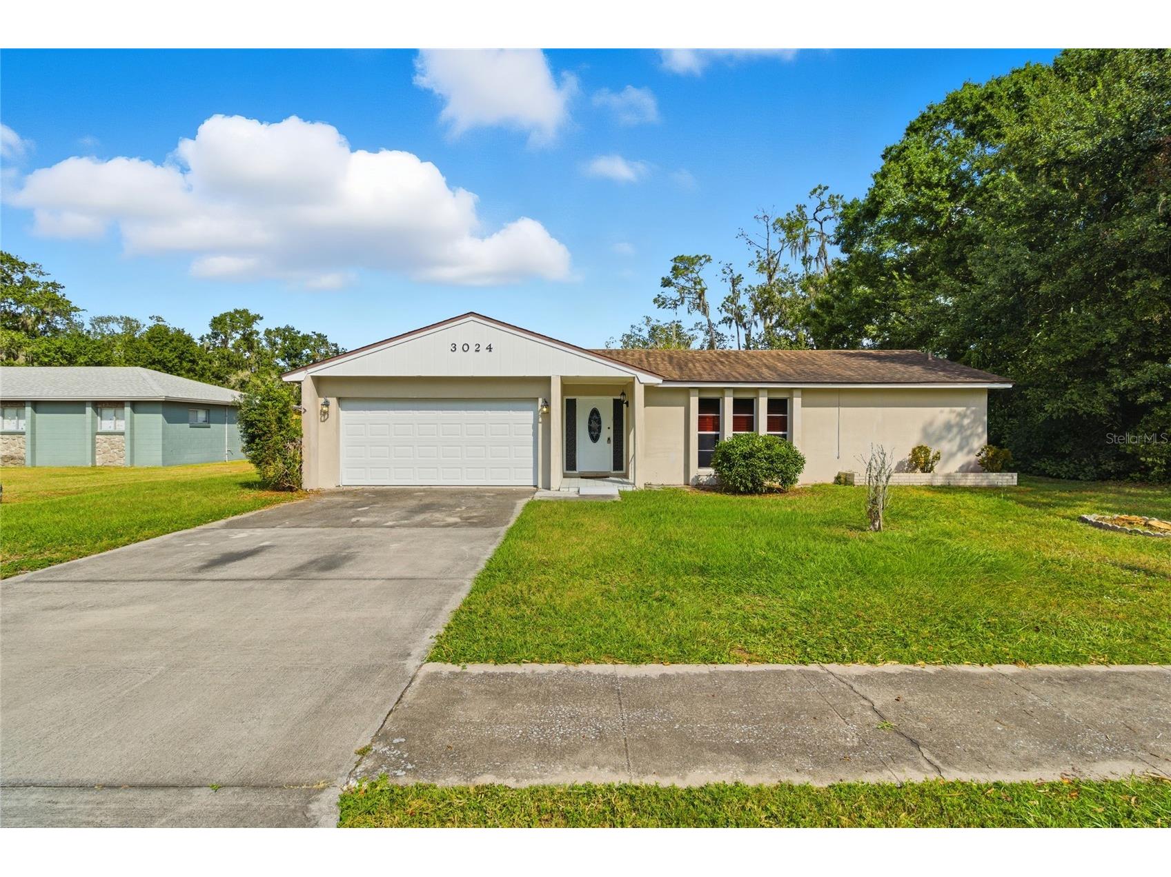 3024 Blown Feather Lane Mulberry FL 33860 L4958192 image1