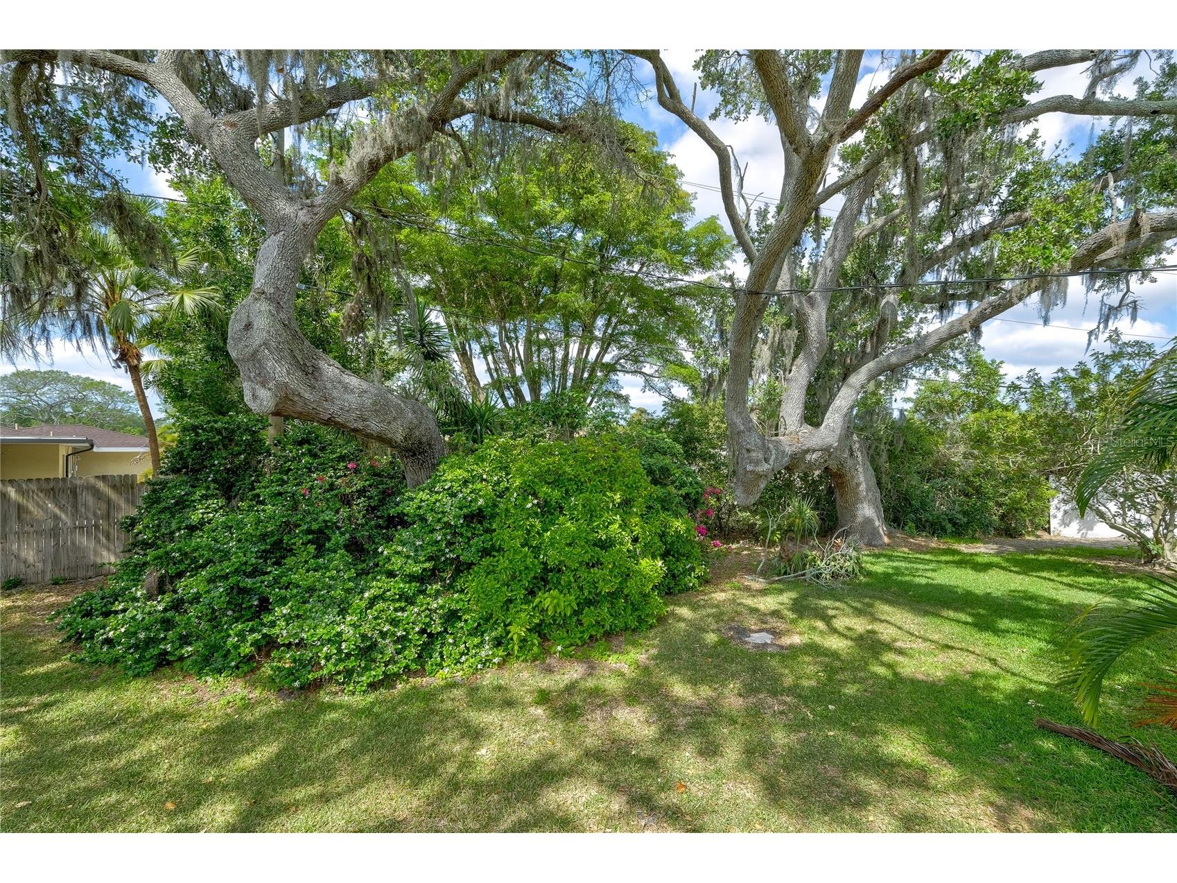 3024 Chase Circle Sarasota FL 34231 A4692134 image27