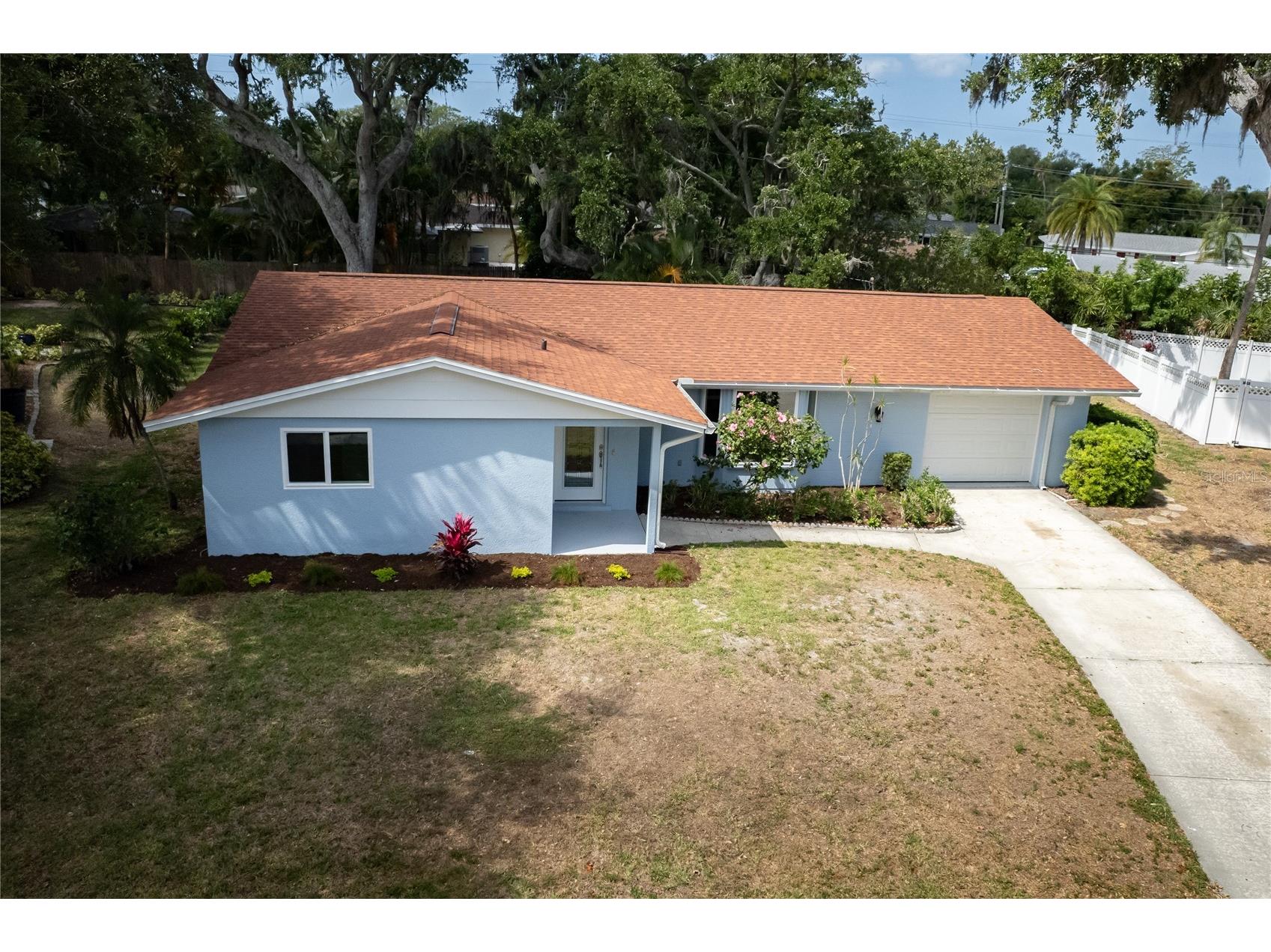 3024 Chase Circle Sarasota FL 34231 A4692134 image30