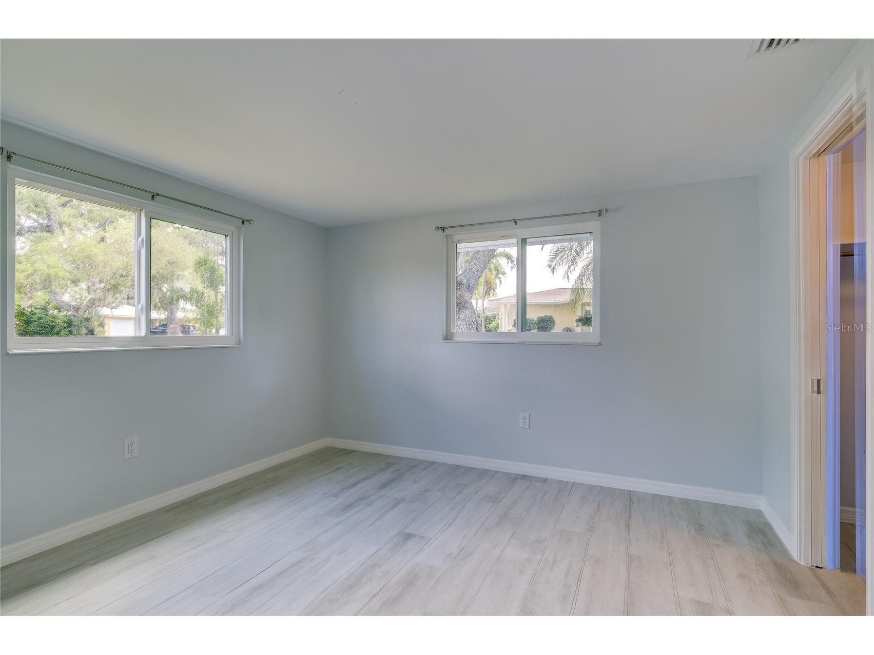 3024 Chase Circle Sarasota FL 34231 A4692134 image7
