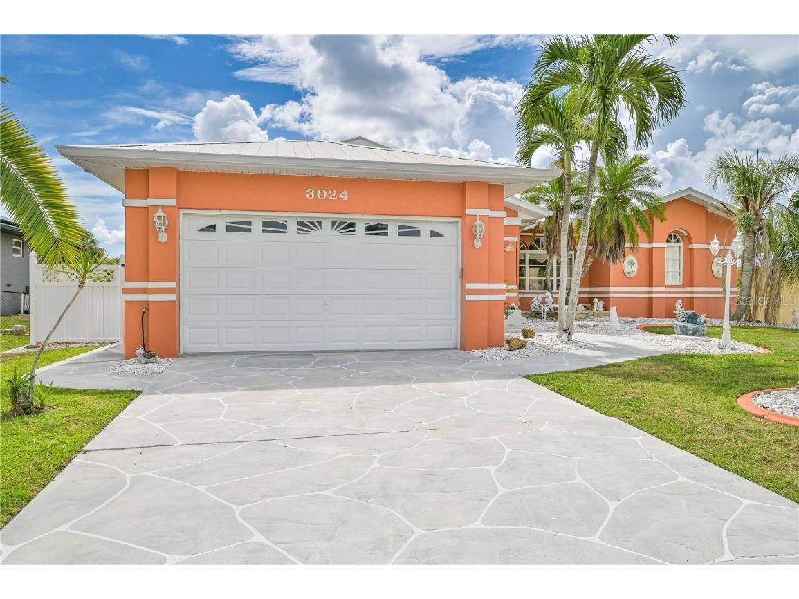 3024 Magnolia Way Punta Gorda FL 33950 A4597702 image1