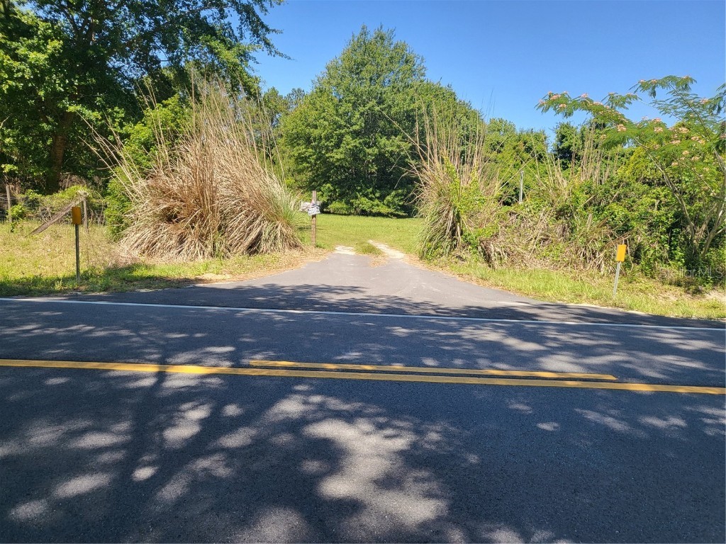3024 SE County Road 219a Hawthorne FL 32640 GC516307 image1