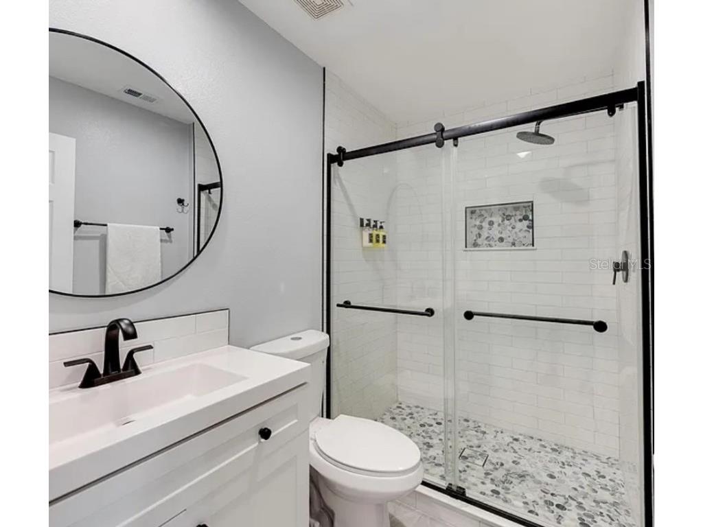 3024 Secret Lake Drive Kissimmee FL 34747 O6353324 image7