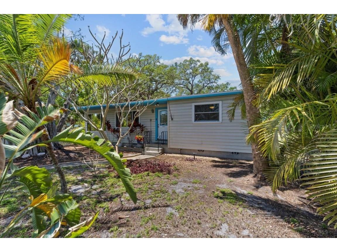 3025 50th Street S Gulfport FL 33707 TB8378350 image1