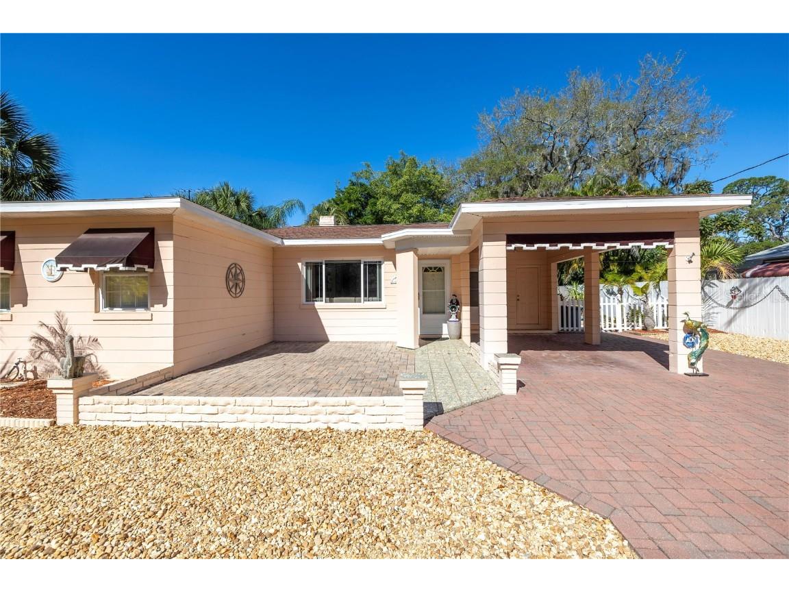 3025 51st Street S Gulfport FL 33707 U8236300 image1