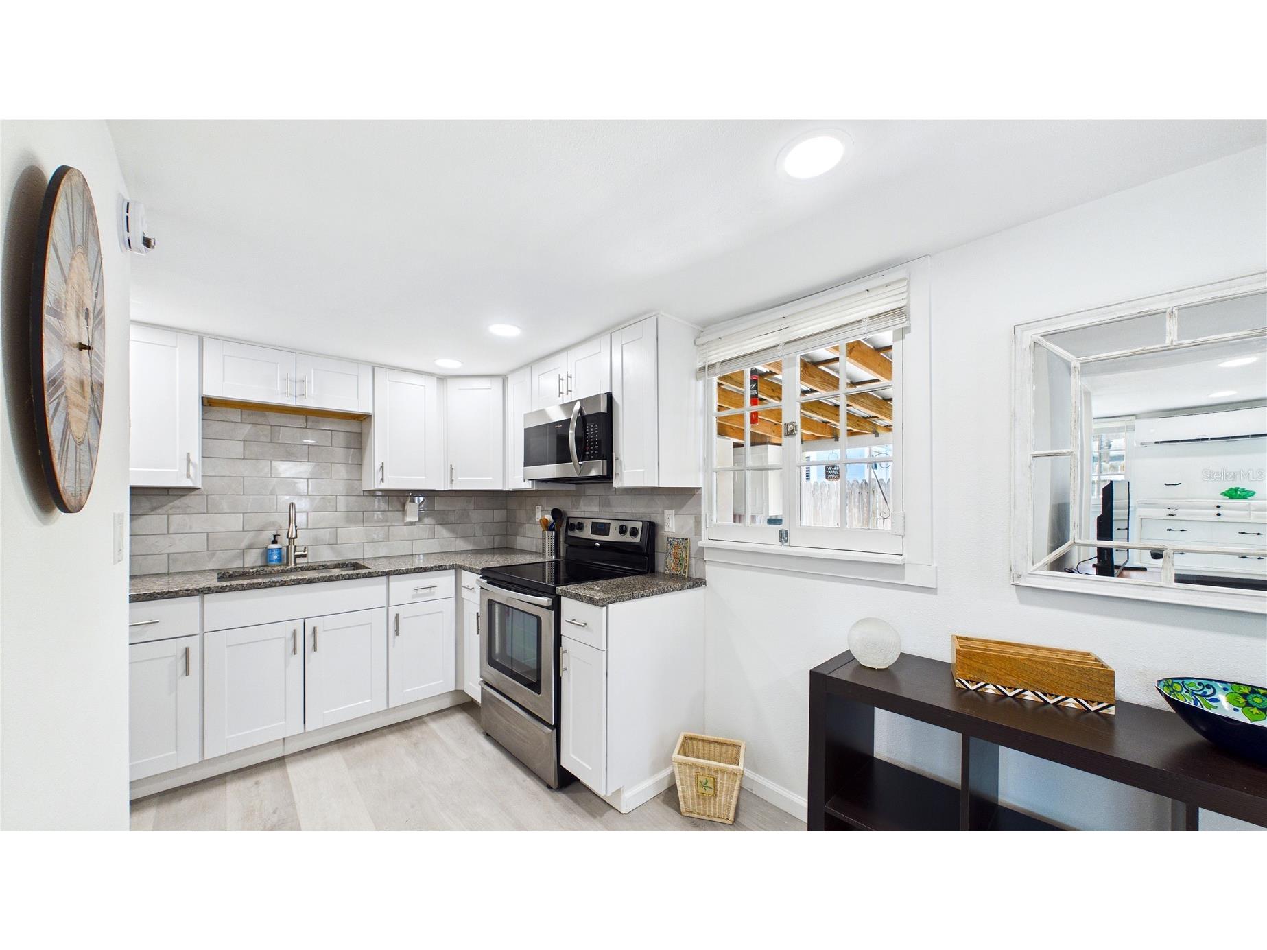 3025 56th Street S Gulfport FL 33707 TB8511442 image25