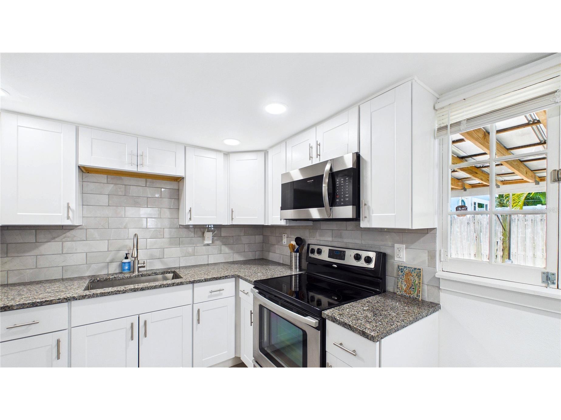 3025 56th Street S Gulfport FL 33707 TB8511442 image26