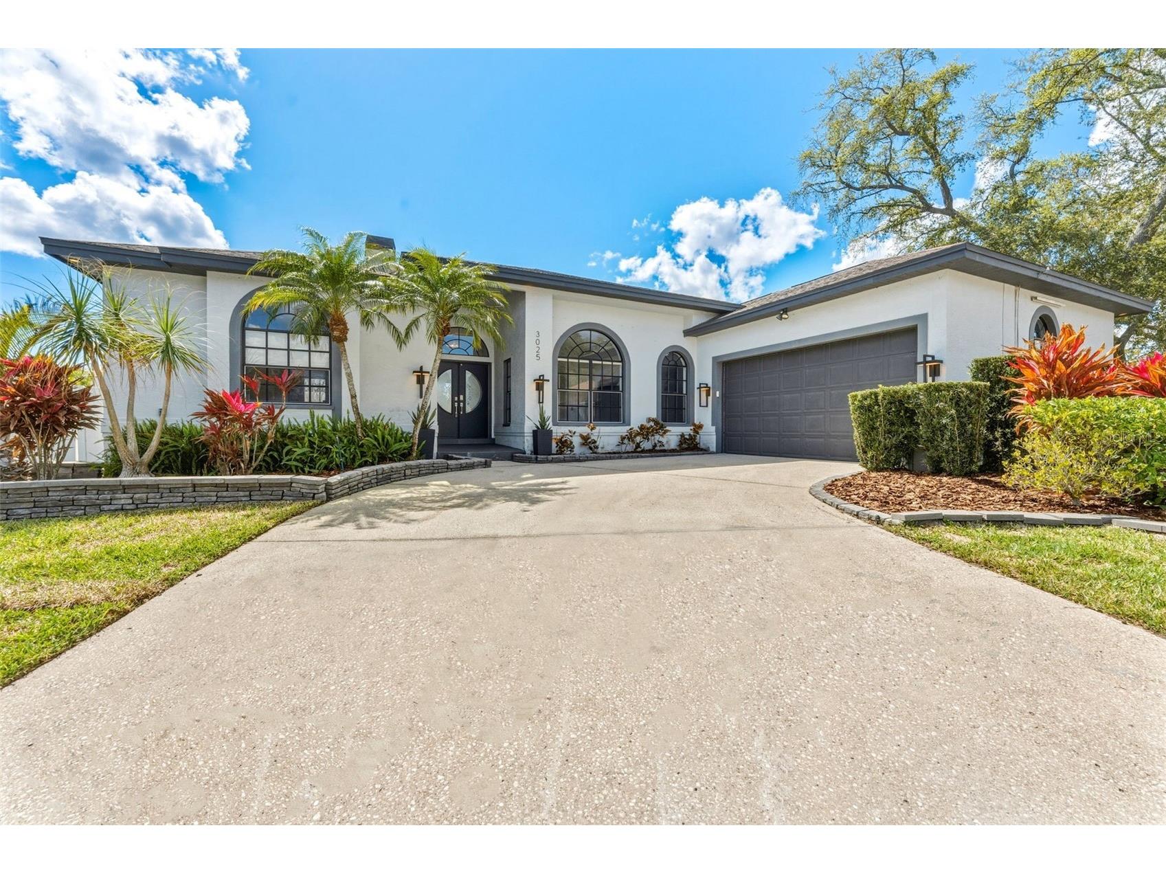 3025 Key Harbor Drive Safety Harbor FL 34695 TB8483257 image1